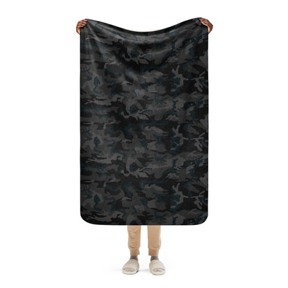 American M81 Night CAMO Sherpa blanket - 37″×57″ - Blankets