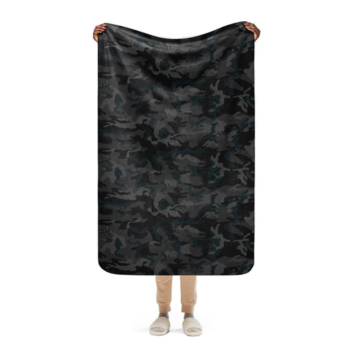 Classic M81 Night CAMO Sherpa Blanket - 37″×57″