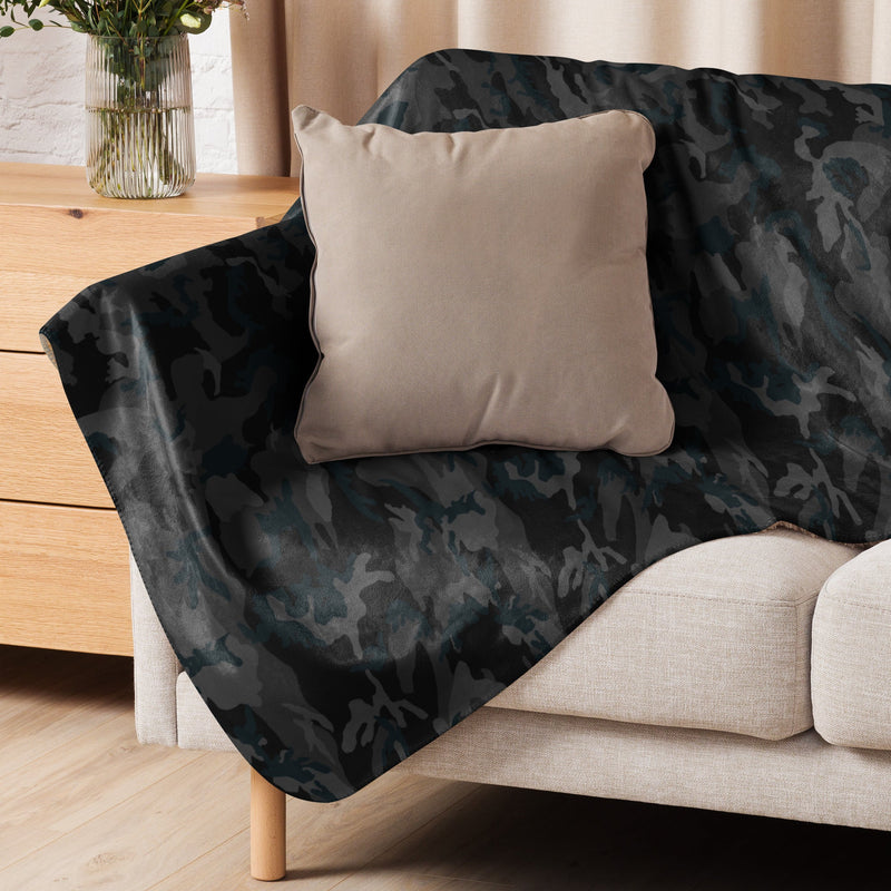 Classic M81 Night CAMO Sherpa Blanket