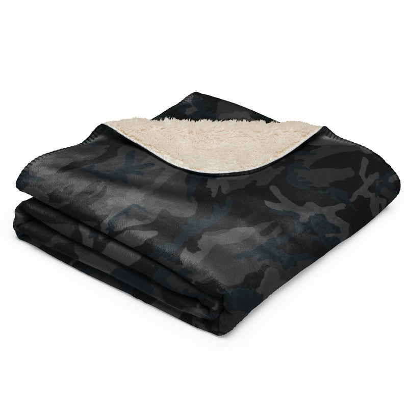 Classic M81 Night CAMO Sherpa Blanket
