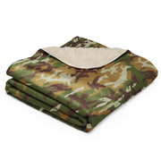 American M81 Olive Brush Woodland CAMO Sherpa Blanket