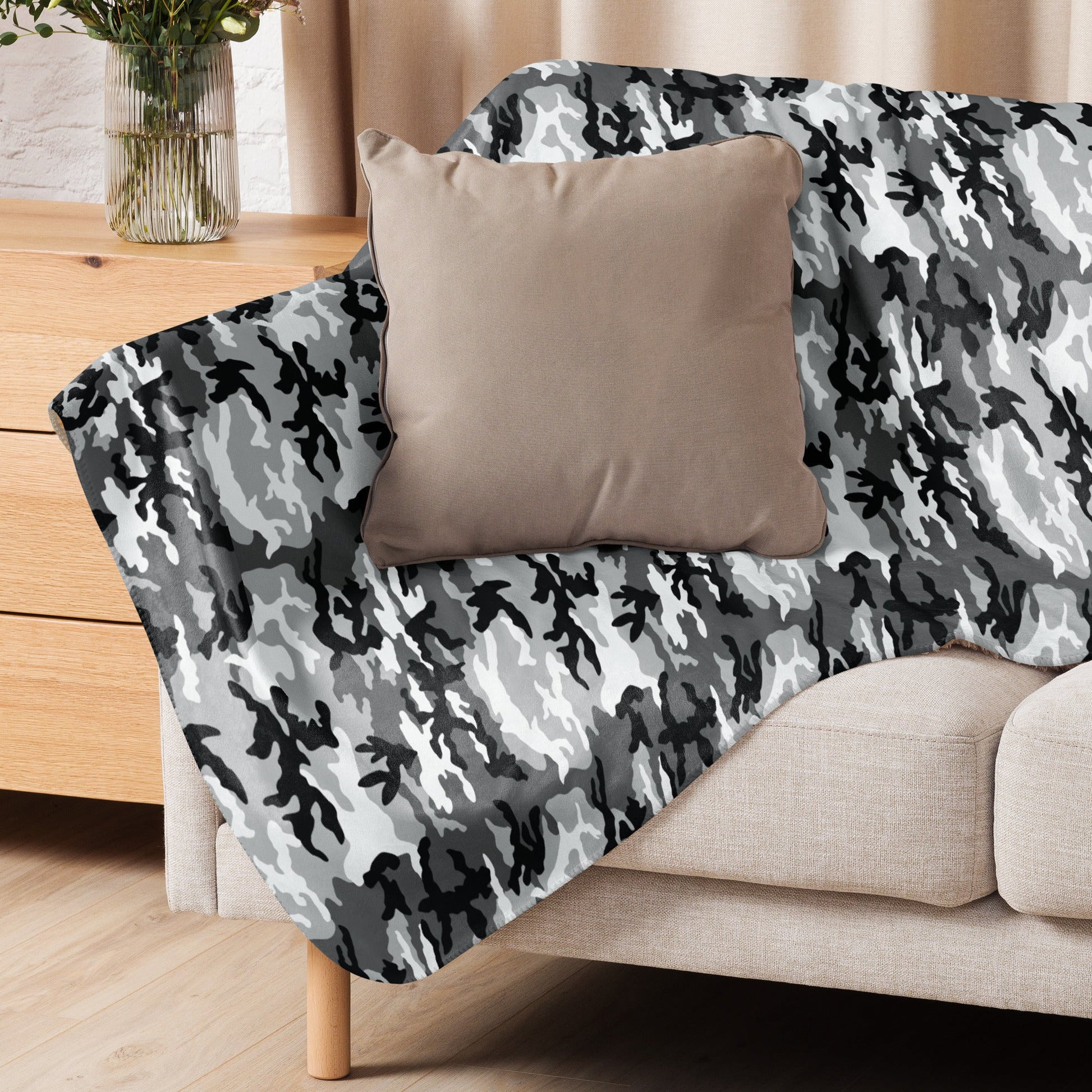 American M81 Urban City CAMO Sherpa blanket - Blankets