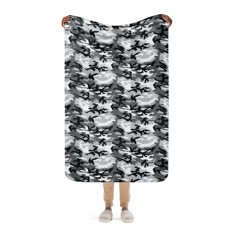 American M81 Urban City CAMO Sherpa Blanket - 37″×57″