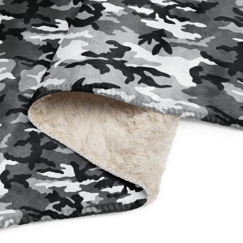 American M81 Urban City CAMO Sherpa Blanket