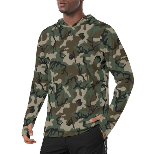 American M81 Woodland CAMO Men’s Sunscreen Sports Hoodie With Thumb Holes - Mens