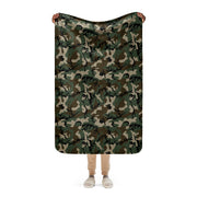 American M81 Woodland CAMO Sherpa Blanket - 37″×57″