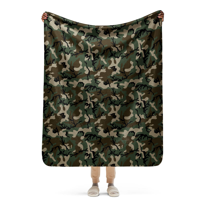 American M81 Woodland CAMO Sherpa Blanket - 50″×60″