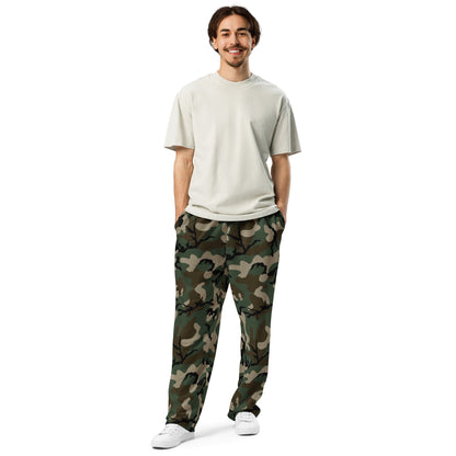 American M81 Woodland CAMO Wide-leg joggers - Joggers