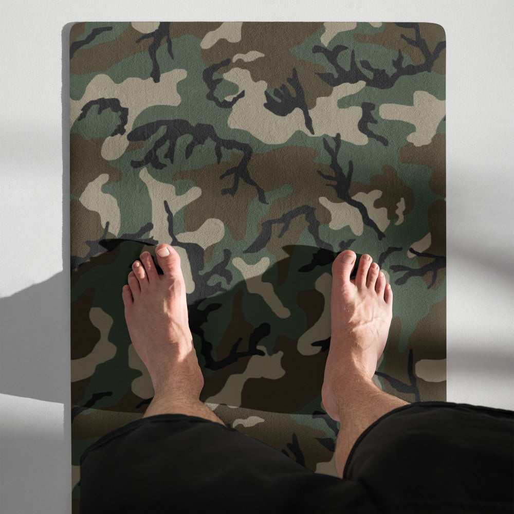 American M81 Woodland CAMO Yoga mat - Mat