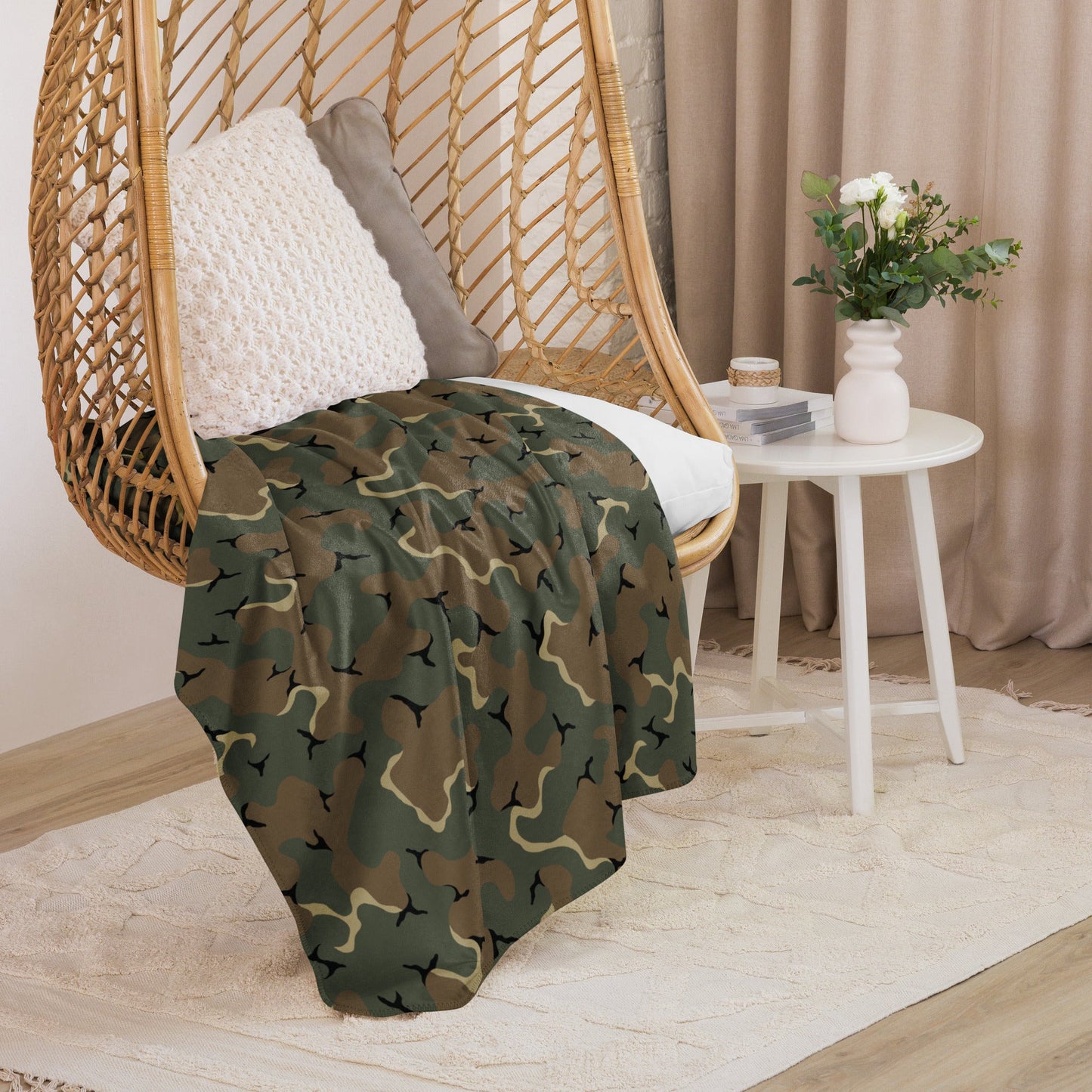 American MERDC Vehicle Woodland CAMO Sherpa blanket - Blankets