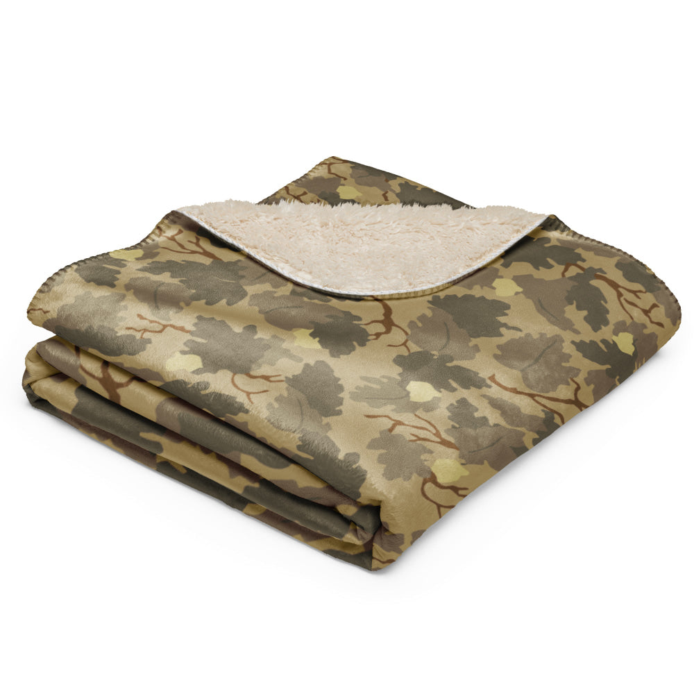 American Mitchell Wine Leaf Brown CAMO Sherpa blanket - Blanket