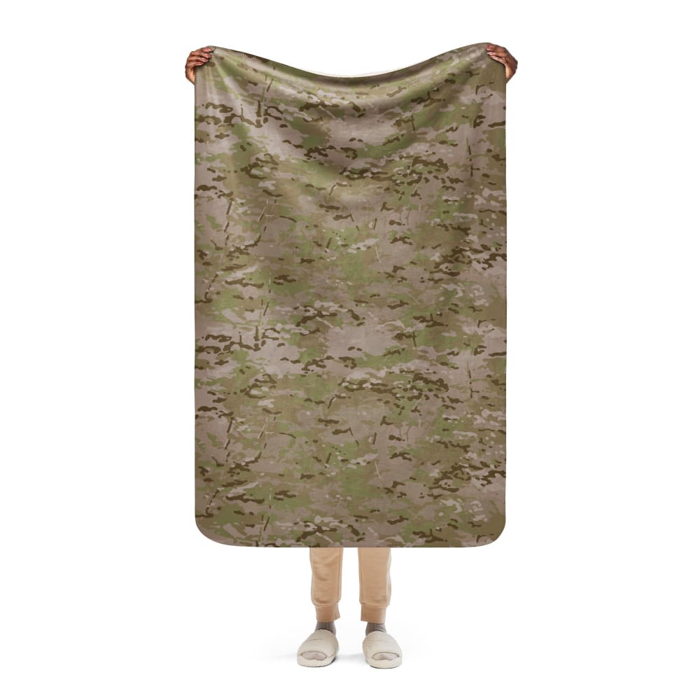 American Multi CAMO Arid Sherpa blanket - 37″×57″