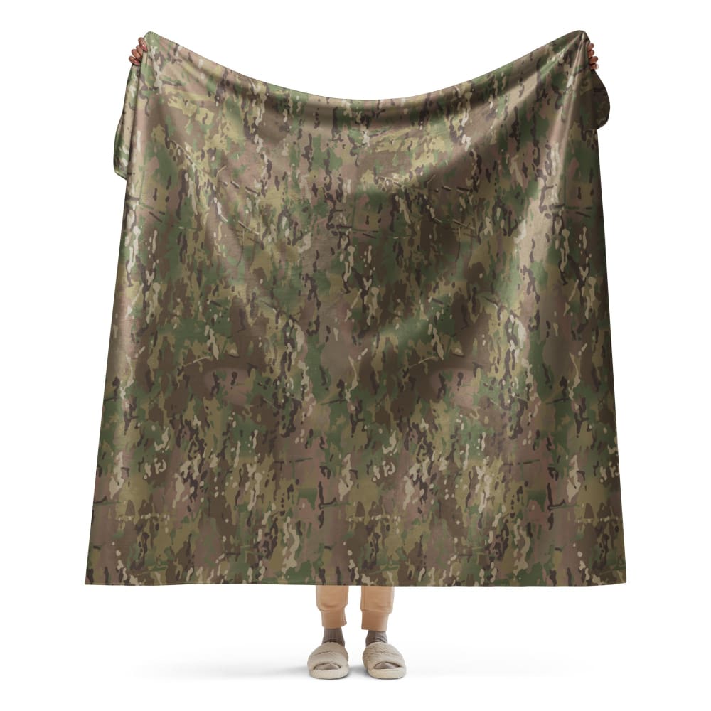 American Multi CAMO Sherpa blanket - 60″×80″