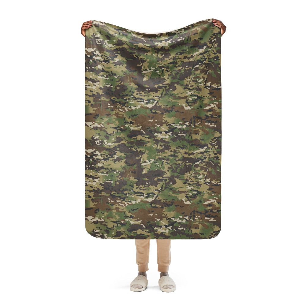 American Multi CAMO Woodland Sherpa blanket - 37″×57″ - Blanket