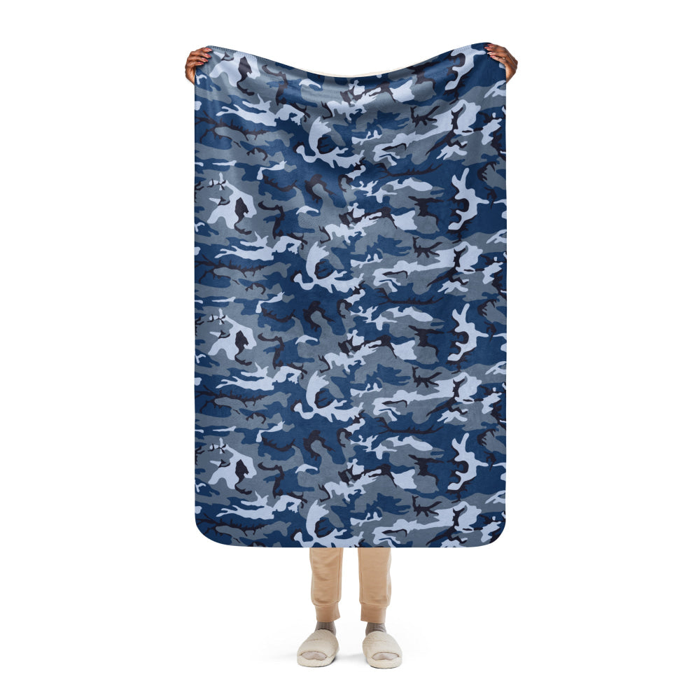 American Navy Working Uniform (NWU) Experimental CAMO Sherpa blanket - 37″×57″ - Blanket