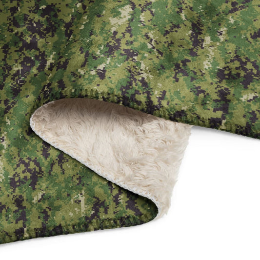 American Navy Working Uniform (NWU) Type III (AOR-2) CAMO Sherpa blanket