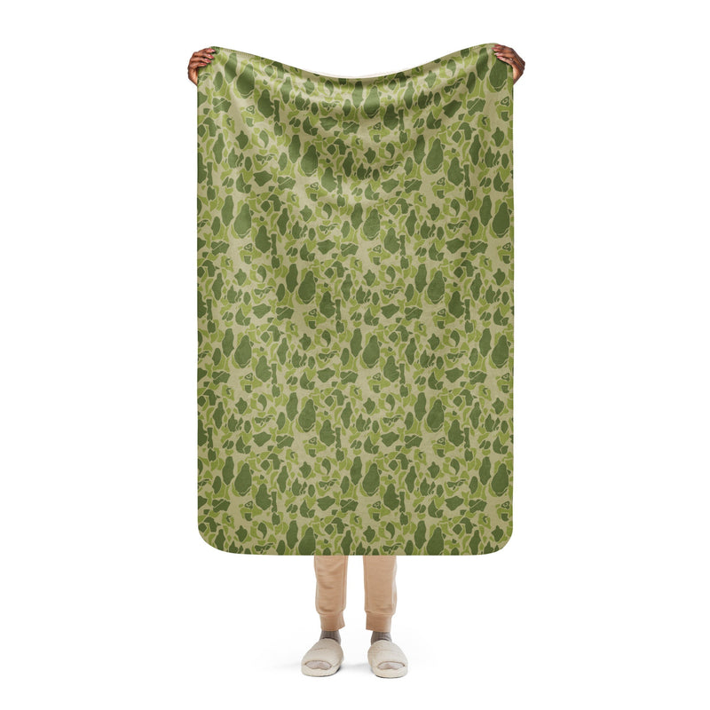 Parachute CAMO Sherpa Blanket - 37″×57″