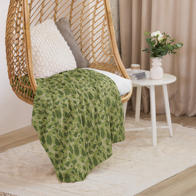 Parachute CAMO Sherpa Blanket