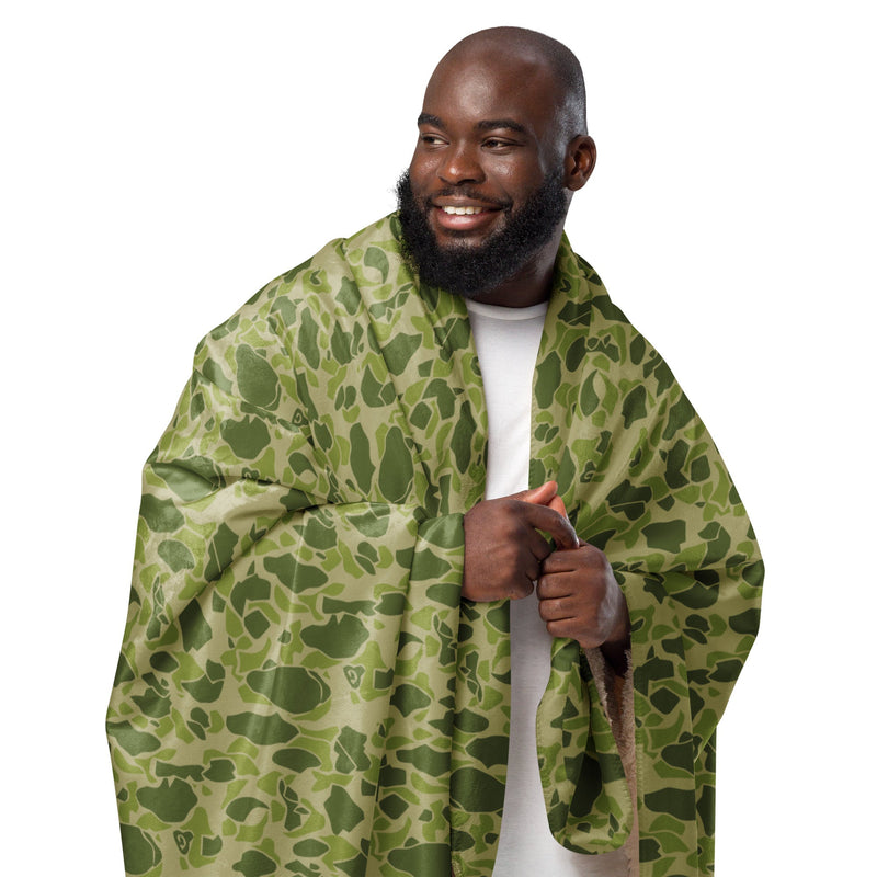 Parachute CAMO Sherpa Blanket