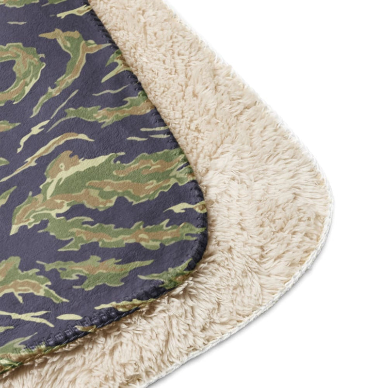 American Tiger Stripe Advisor Type Dense Special Forces CAMO Sherpa blanket