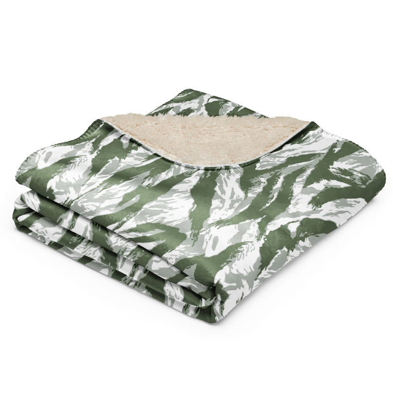 Tiger Stripe Arctic Noorvik CAMO Sherpa Blanket