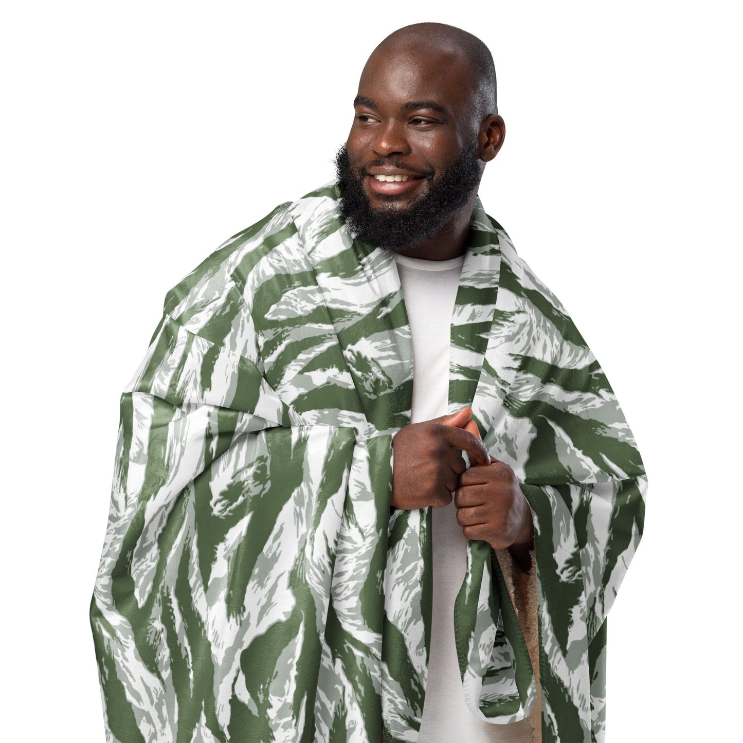 American Tiger Stripe Arctic Noorvik CAMO Sherpa blanket - Blanket