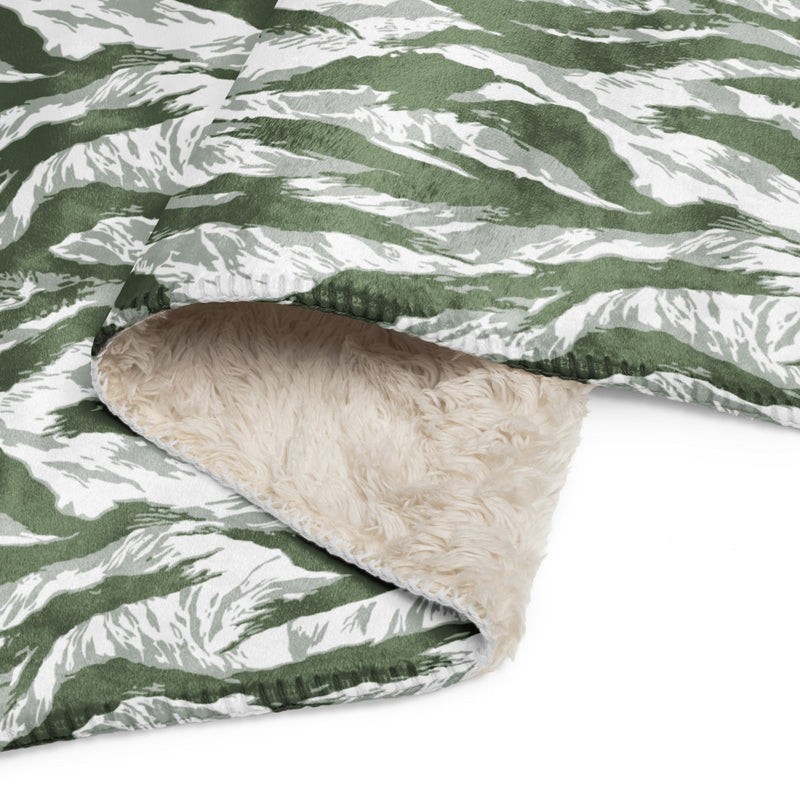 Tiger Stripe Arctic Noorvik CAMO Sherpa Blanket