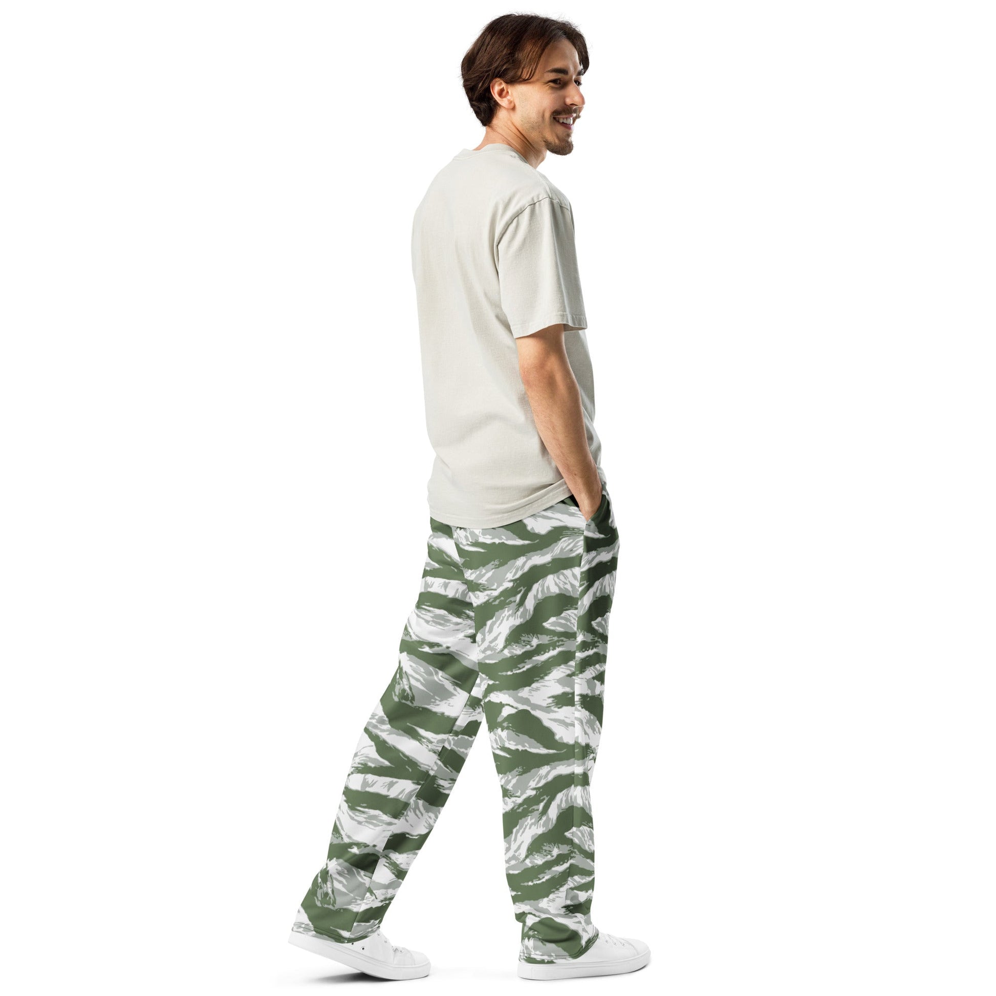 American Tiger Stripe Arctic Noorvik CAMO Wide-leg joggers - Joggers