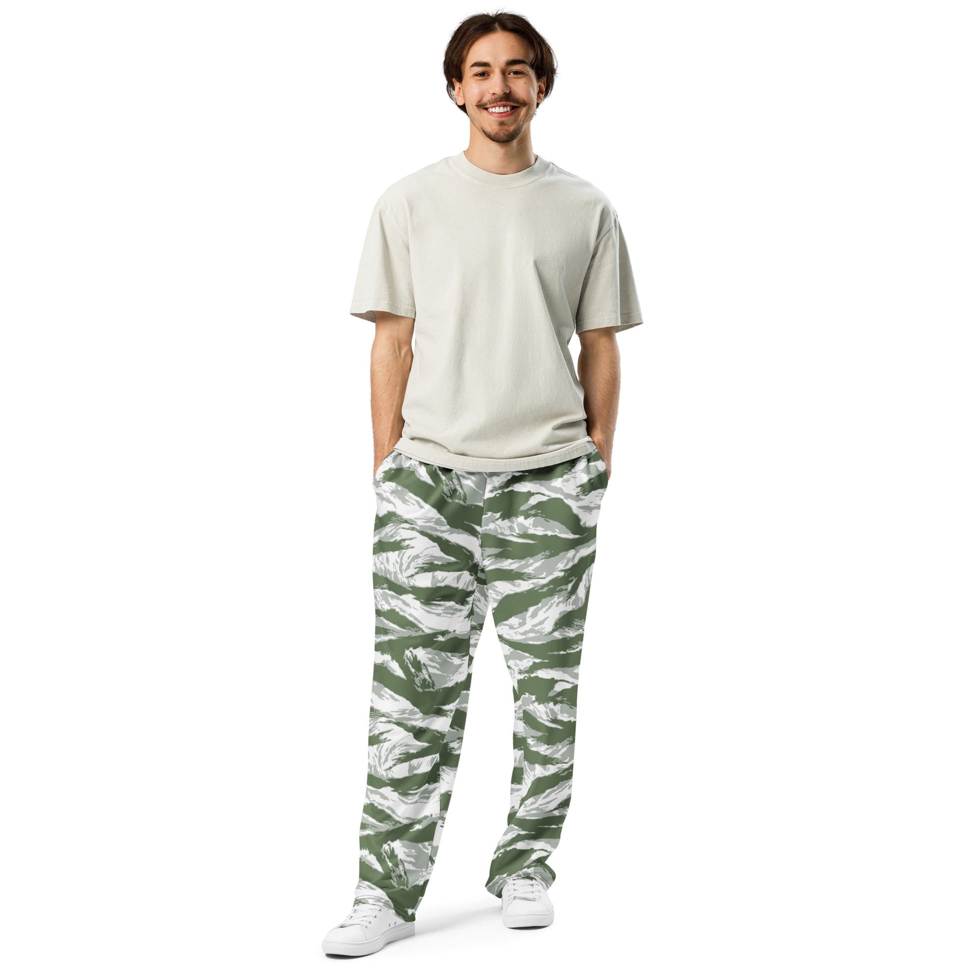 American Tiger Stripe Arctic Noorvik CAMO Wide-leg joggers - Joggers