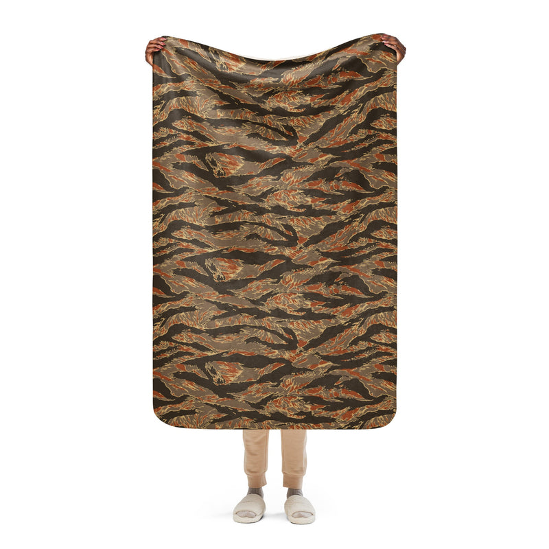 Tiger Stripe Emberwood CAMO Sherpa Blanket - 37″×57″