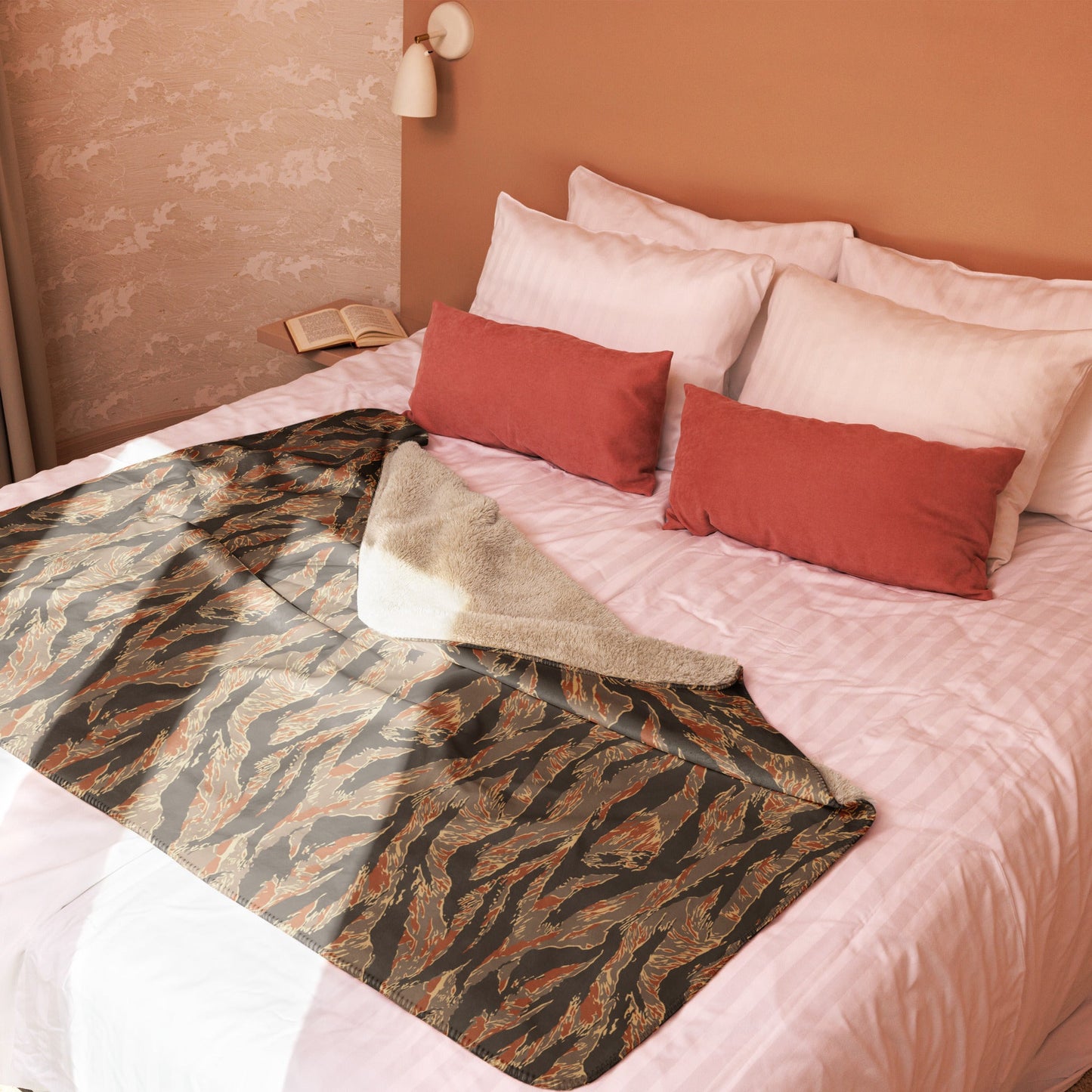 American Tiger Stripe Autumn CAMO Sherpa blanket - Blankets