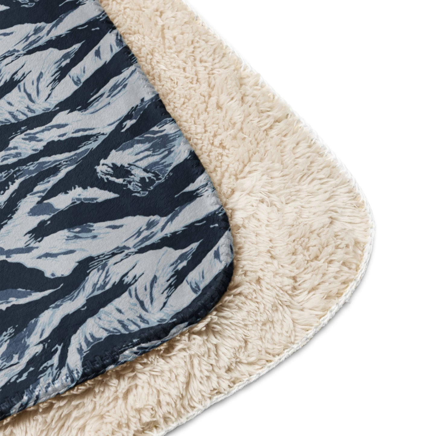 American Tiger Stripe Blue Frost CAMO Sherpa blanket - Blankets