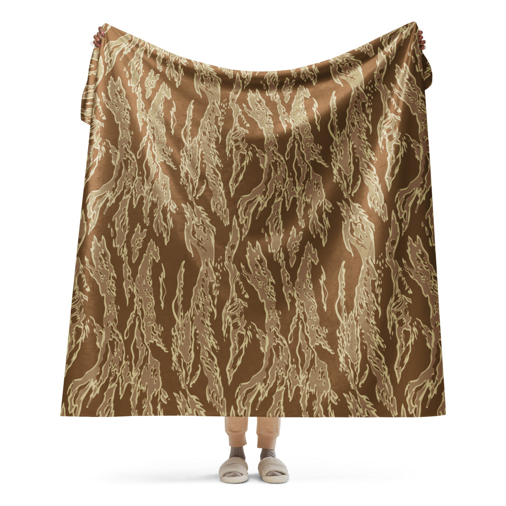 American Tiger Stripe Desert CAMO Sherpa blanket - 60″×80″ - Blanket