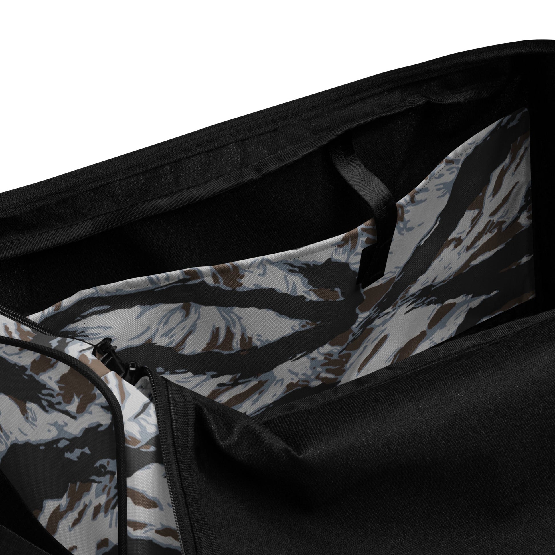 American Tiger Stripe Frostbite CAMO Duffle bag - Bags