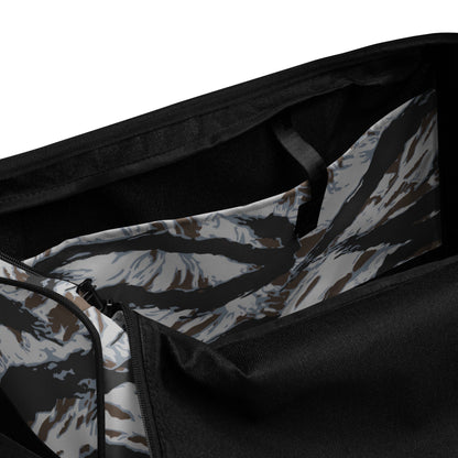American Tiger Stripe Frostbite CAMO Duffle bag - Bags