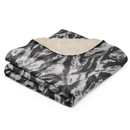 American Tiger Stripe Frostbite CAMO Sherpa blanket - Blankets