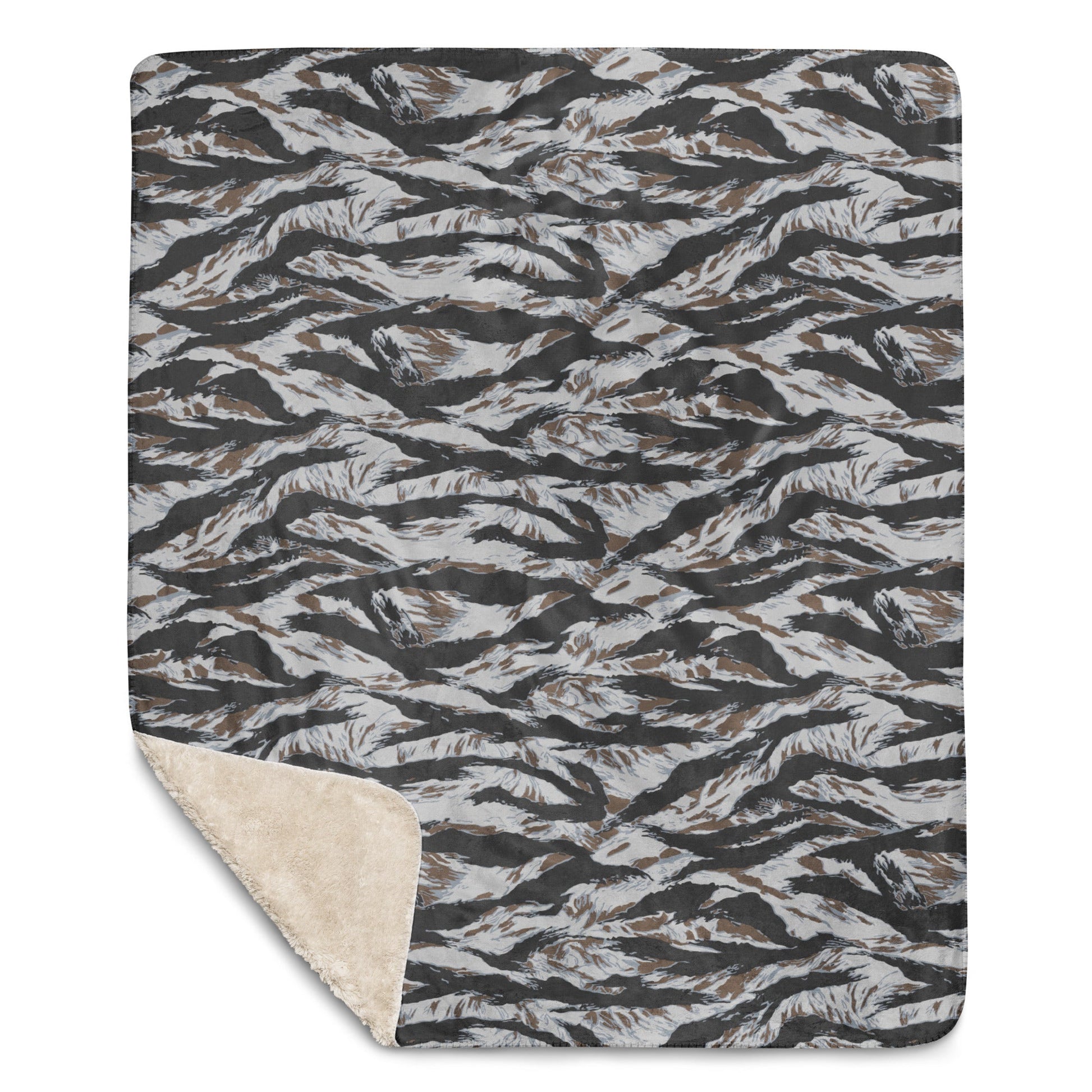 American Tiger Stripe Frostbite CAMO Sherpa blanket - Blankets