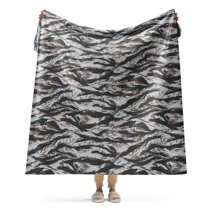 American Tiger Stripe Frostbite CAMO Sherpa blanket - 60″×80″ - Blankets