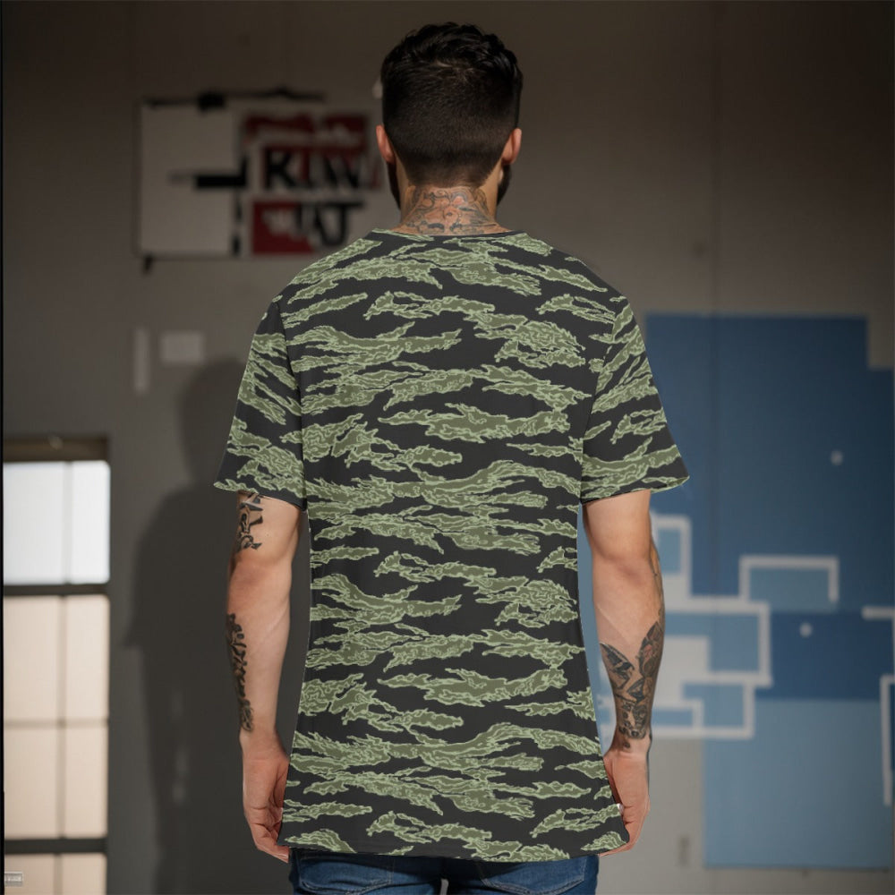 American Tiger Stripe Highland Jungle CAMO Men’s 100% Cotton T-Shirt - Mens