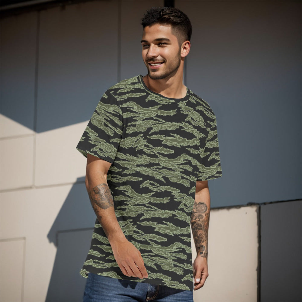 American Tiger Stripe Highland Jungle CAMO Men’s 100% Cotton T-Shirt - Mens