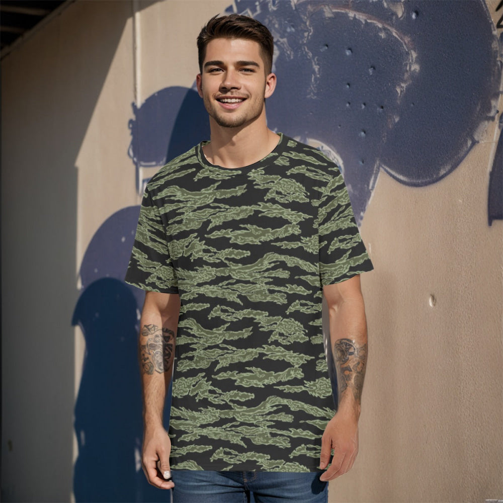 American Tiger Stripe Highland Jungle CAMO Men’s 100% Cotton T-Shirt - XS / White - Mens