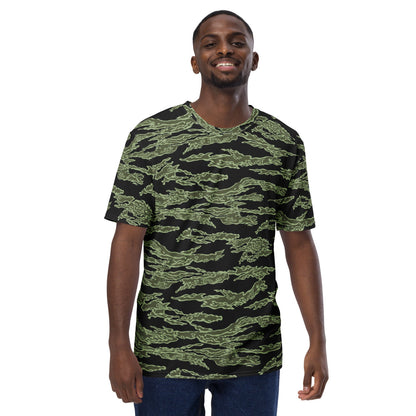 American Tiger Stripe Highland Jungle CAMO Men’s t-shirt - Mens T-Shirt