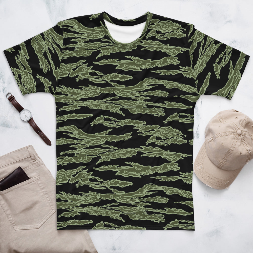 American Tiger Stripe Highland Jungle CAMO Men’s t-shirt - XS - Mens T-Shirt