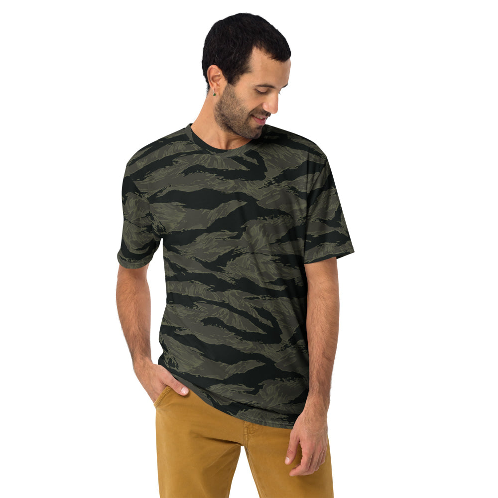 American Tiger Stripe Highland Triple Canopy CAMO Men’s t-shirt - Mens T-Shirt