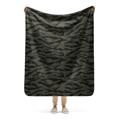 American Tiger Stripe Highland Triple Canopy CAMO Sherpa blanket - 50″×60″ - Blanket