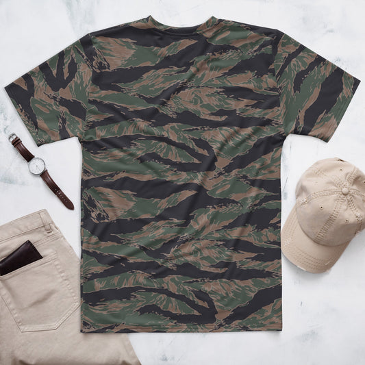American Tiger Stripe MARPAT Woodland CAMO Mens t-shirt - T-Shirts
