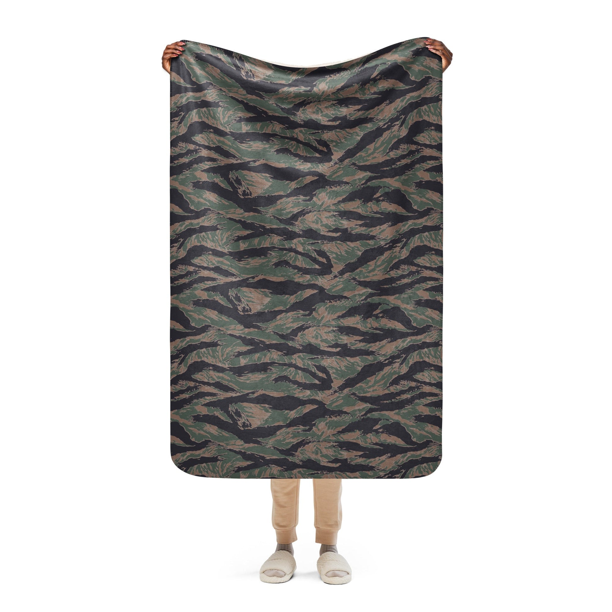 American Tiger Stripe MARPAT Woodland CAMO Sherpa Blanket - 37″×57″
