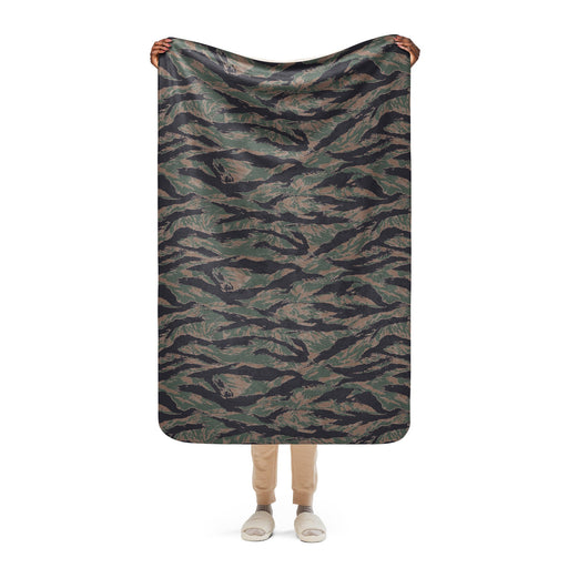 Tiger Stripe Woodland CAMO Sherpa Blanket - 37″×57″