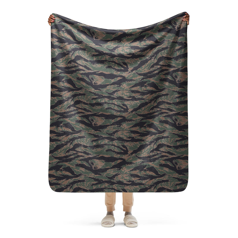 Tiger Stripe Woodland CAMO Sherpa Blanket - 50″×60″