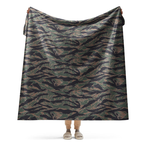 Tiger Stripe Woodland CAMO Sherpa Blanket - 60″×80″